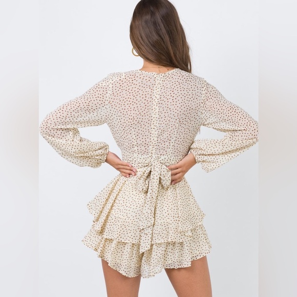 Princess Polly STRING OF LOVE ROMPER BEIGE | Spring Summer| Long Sleeve | Size 4 - Picture 2 of 6